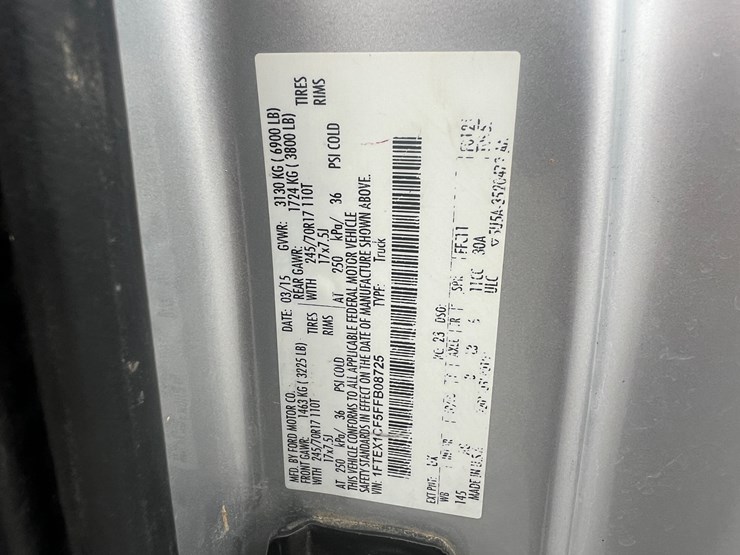 2015-ford-f150-xl-image-37