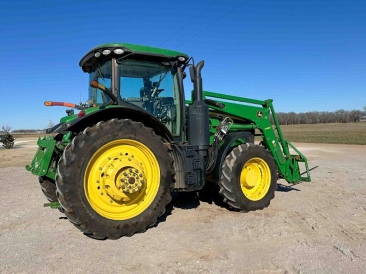 2016-john-deere-7230r-image-18