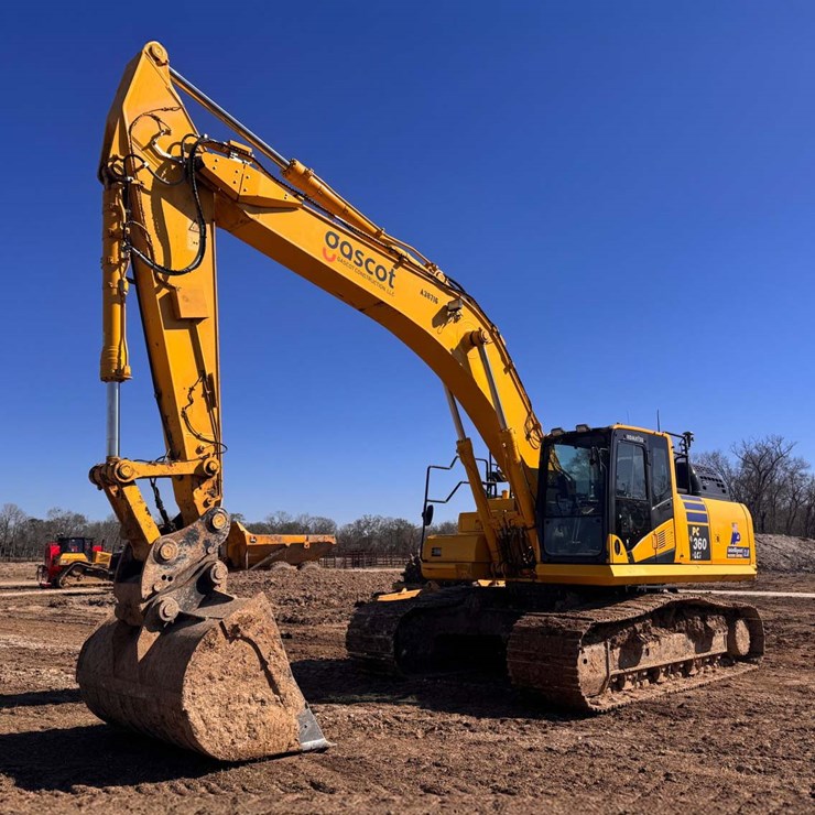 2023 KOMATSU PC360 LCI-11