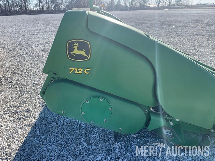 2019-john-deere-712c-image-34