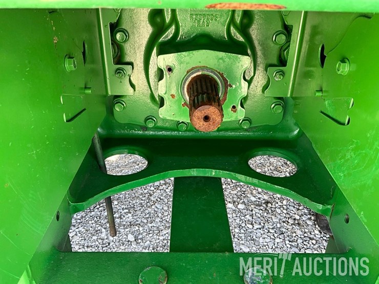 2023-john-deere-8r-310-image-25