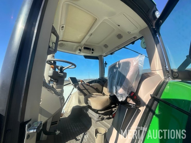 2022-john-deere-6r-130-image-37