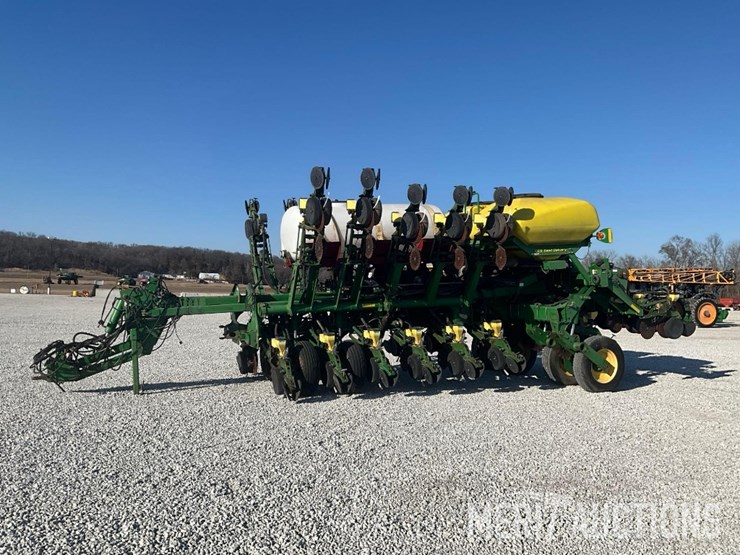 2007-john-deere-1790-image-1