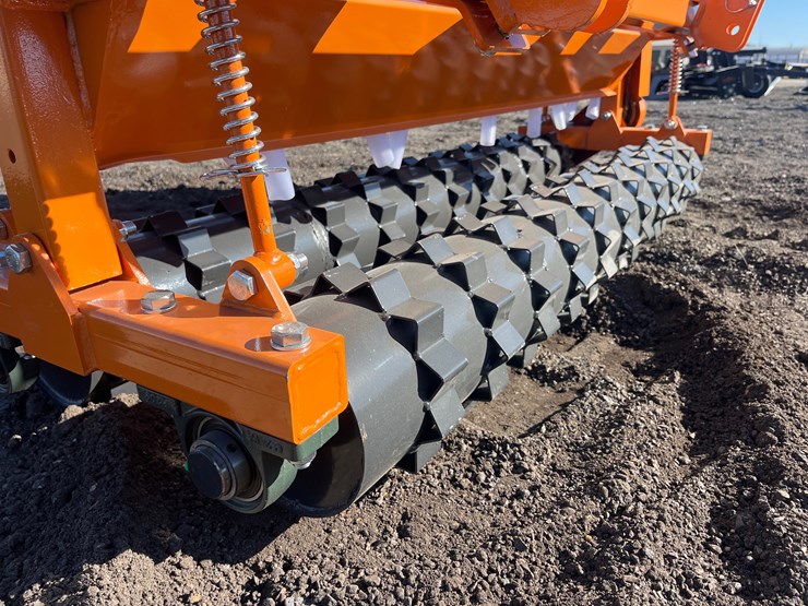 #5001-•-new-land-honor-no-till-drill-for-tractor-and-skid-steer-image-3