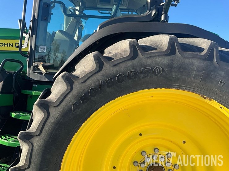 2023-john-deere-8r-310-image-18