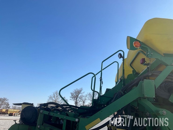 2007-john-deere-1790-image-27