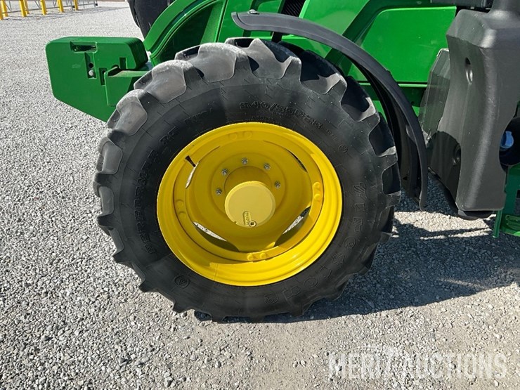 2022-john-deere-6r-130-image-12