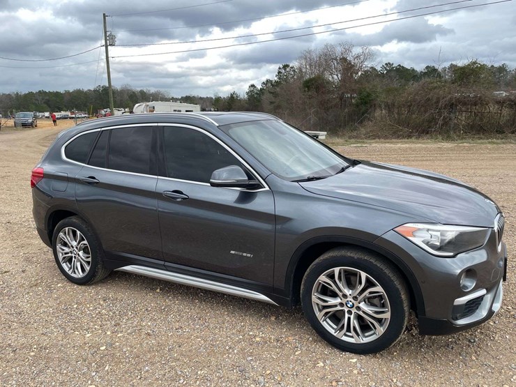 2017-bmw-x1-4-door-mpv-(163,018-miles)-image-4