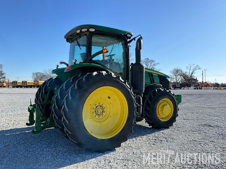 2014-john-deere-7230r-image-5