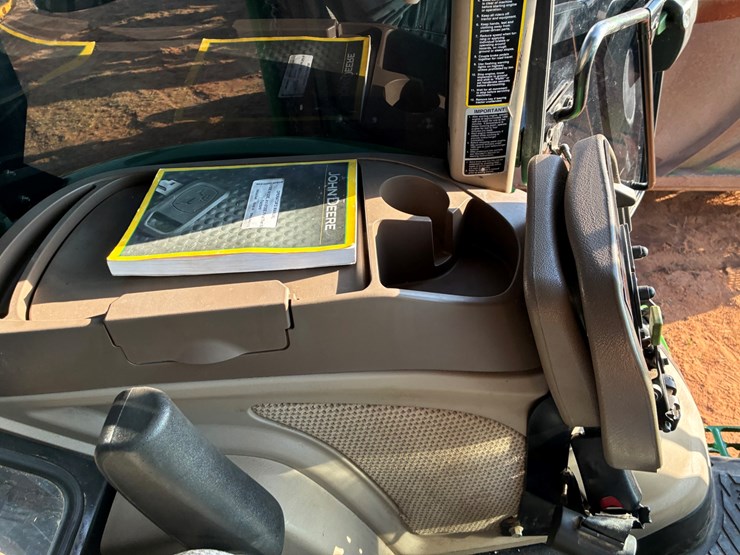 2022-john-deere-6105e-image-20