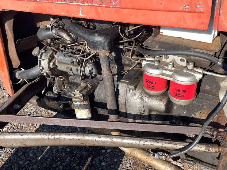 #1018-•-massey-ferguson-mf35-image-12