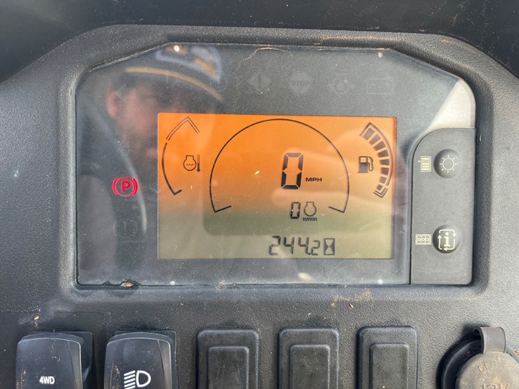 2020-john-deere-2020-image-20