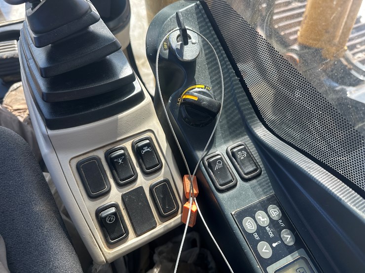 kobelco-sk350-lc-10-image-38