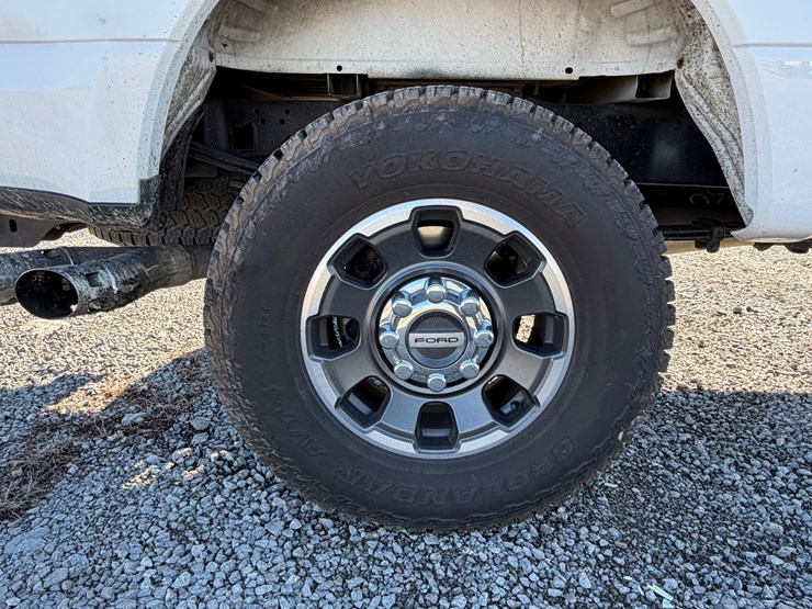 2019-ford-f250-xlt-image-10