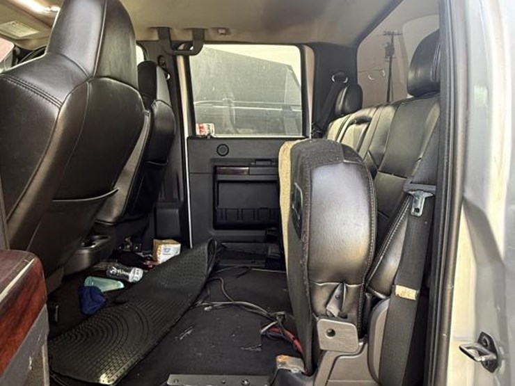 2010-ford-f350-image-17