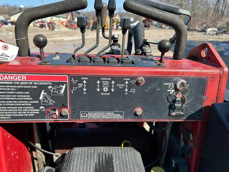 toro-dingo-220-image-19