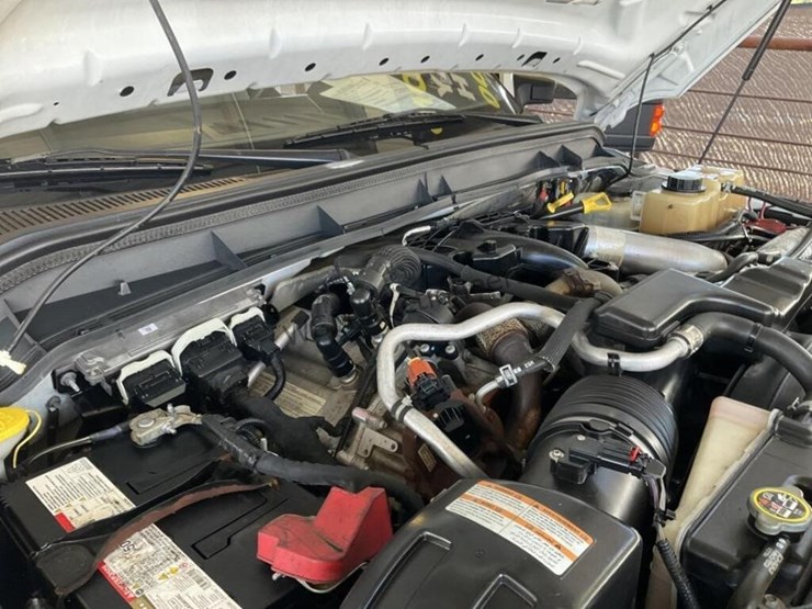 2016-ford-f550-image-12