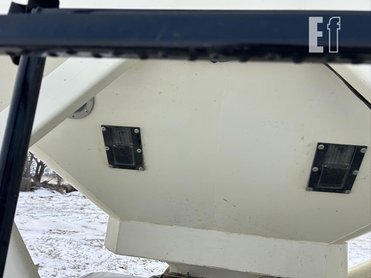 meridian-375-image-15