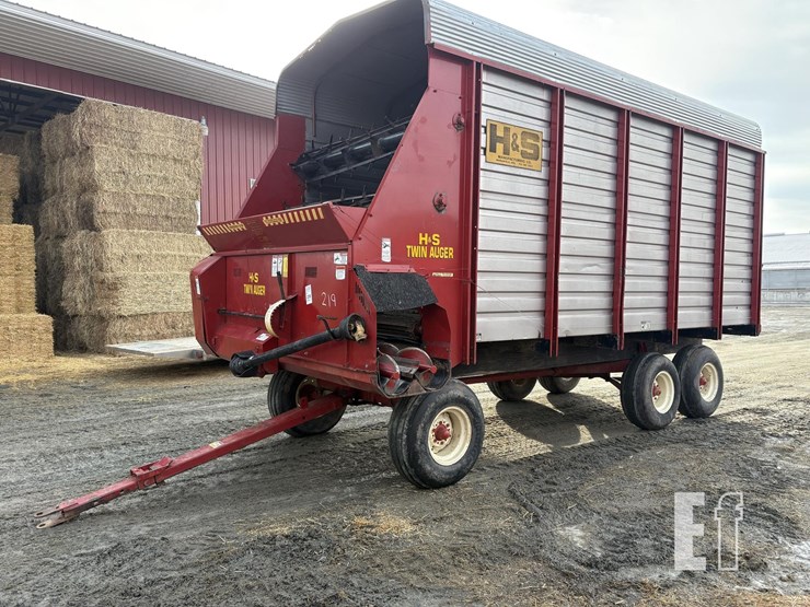 h-&-s-fb7416-image-2