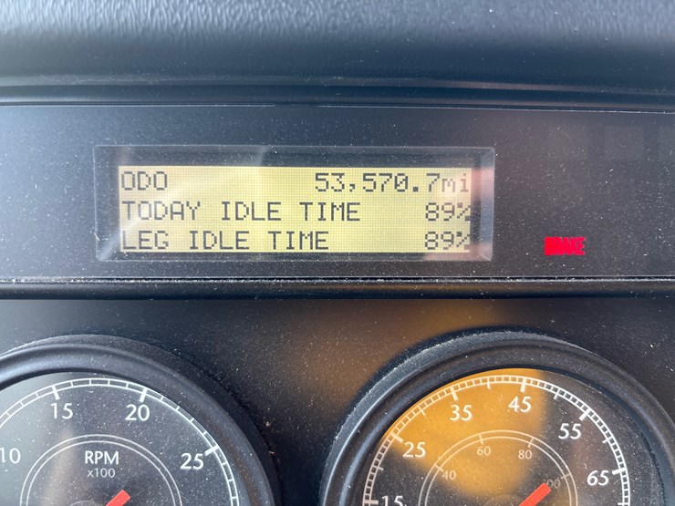 #1339-•-2011-fleetwood-36j-discovery-rv-/-motorhome-image-14