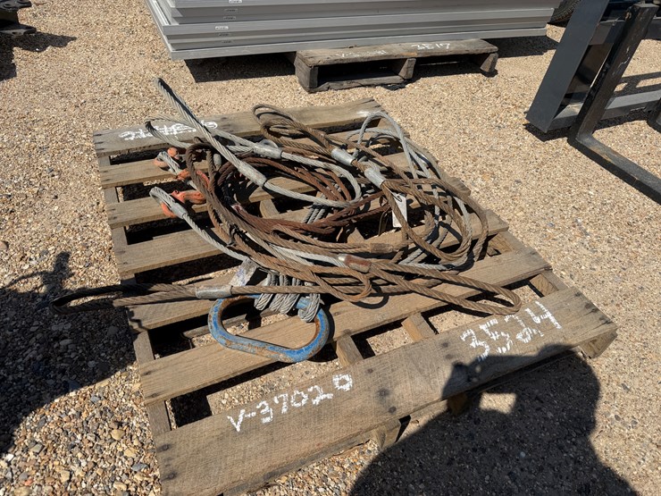 #3524-•-pallet-of-lifting-wire-rigging-image-2