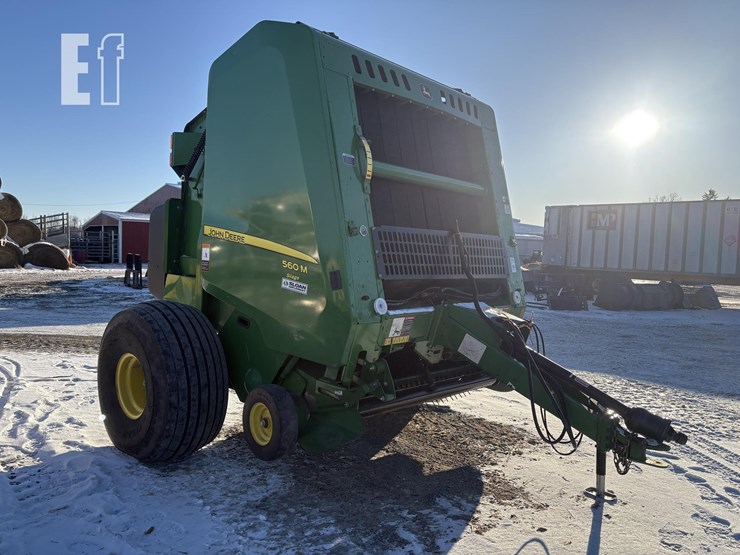 2020-john-deere-560m-image-3