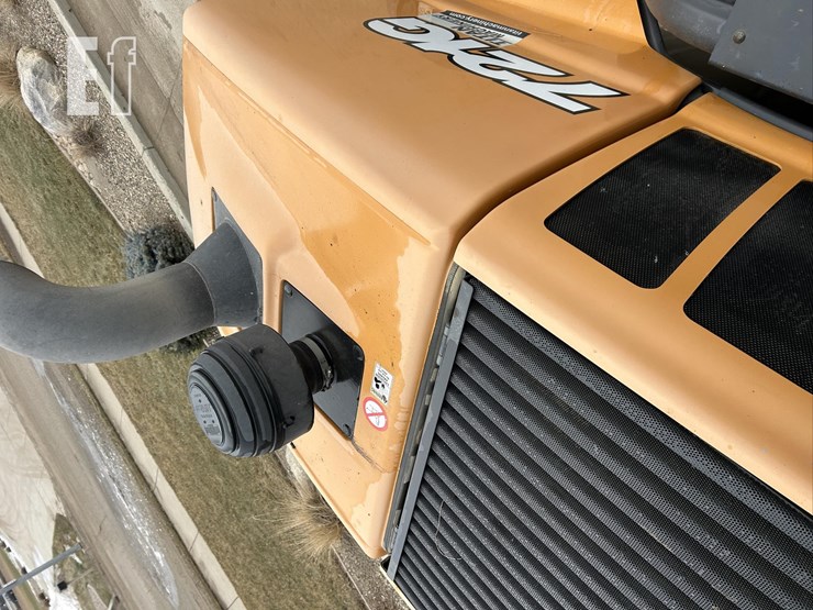 2019-case-721g-image-47