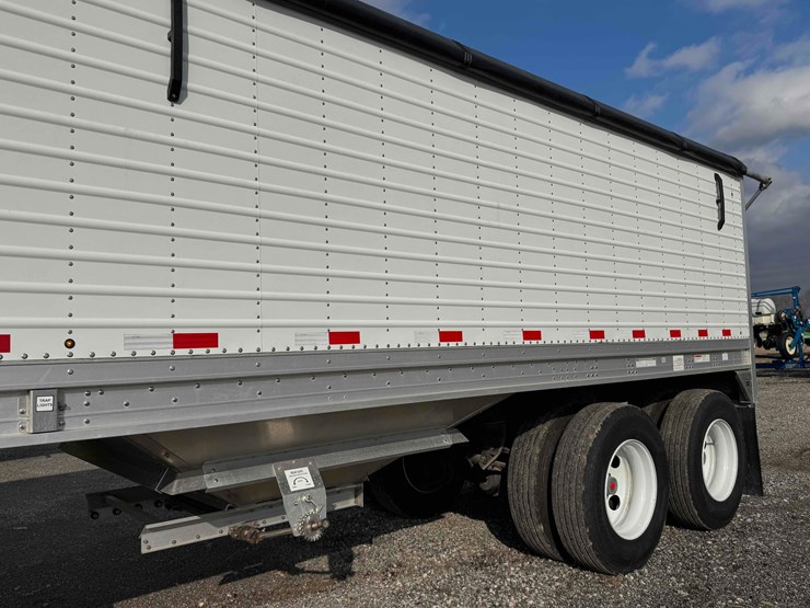 2023-stoughton-hopper-image-6