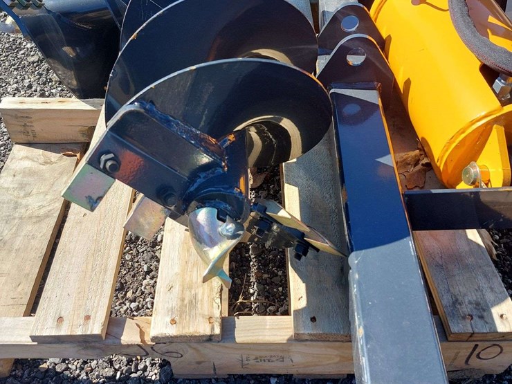 wolverine-skid-steer-post-hole-digger-image-4