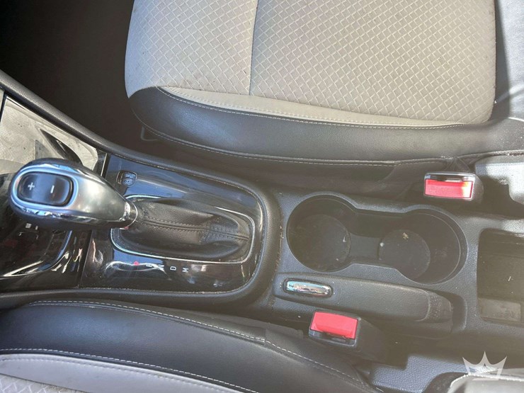 2017-buick-encore-image-19