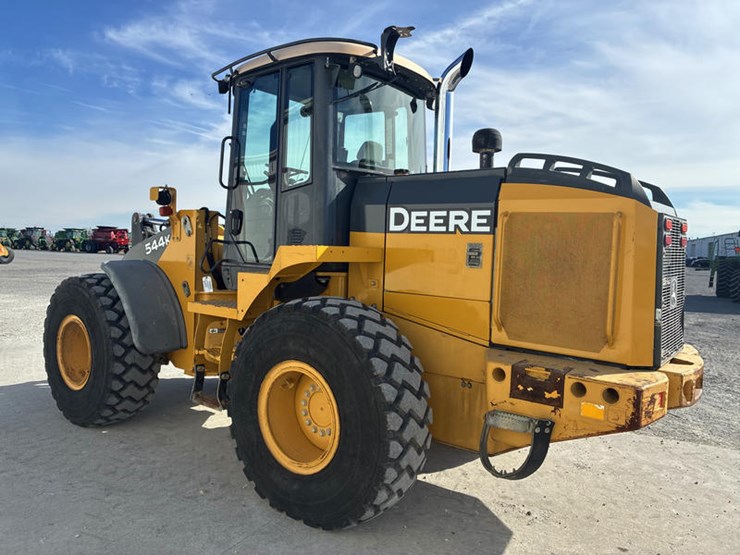 2011-deere-544k-image-8