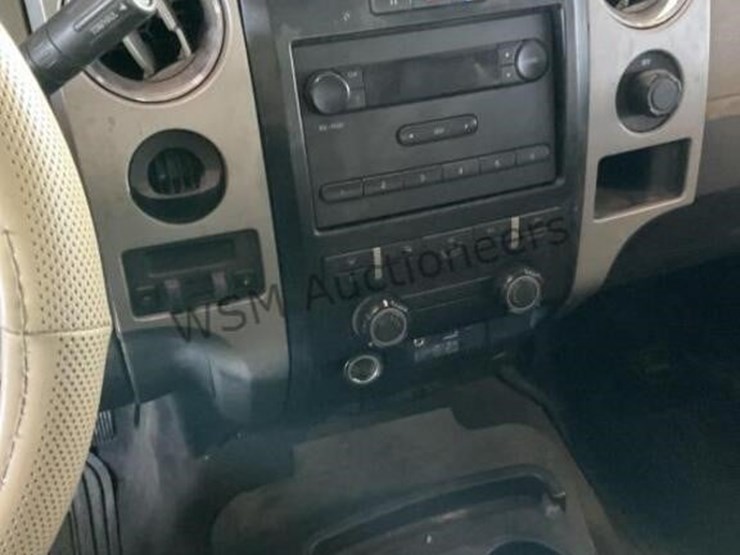 2009-ford-f150-image-21