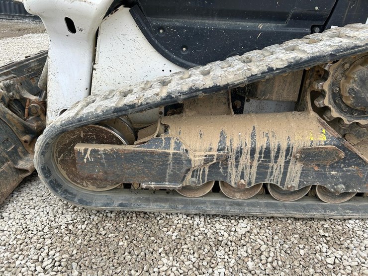 2021-bobcat-t66-image-18