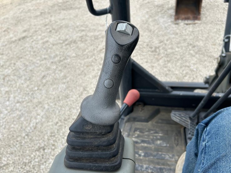 2023-bobcat-e35-image-24