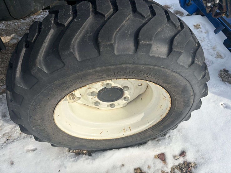 2013-new-holland-boomer-3050-image-15