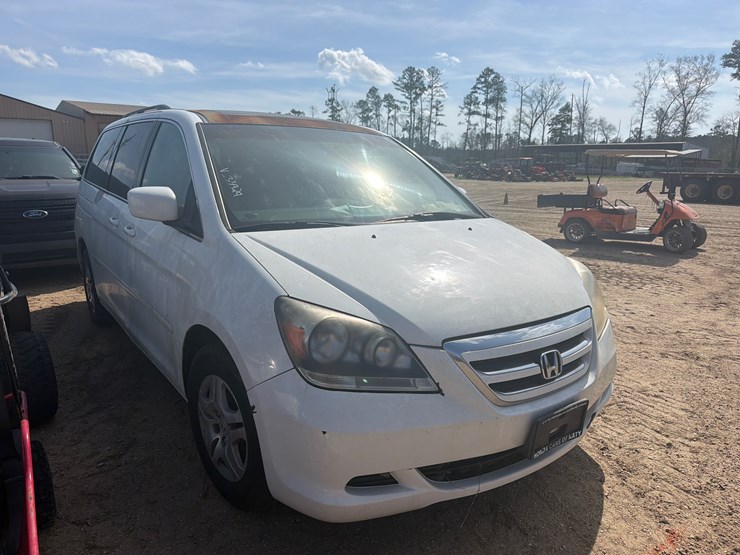 2007-honda-odyssey-image-2