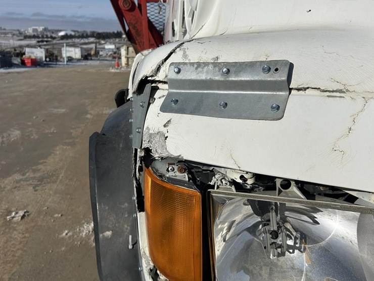 1994-ford-l9000-image-28