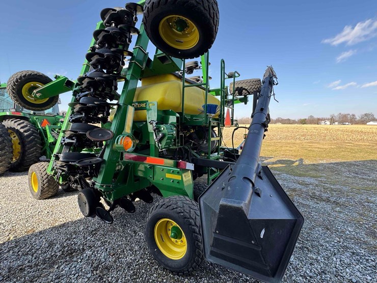 john-deere-1690-image-19