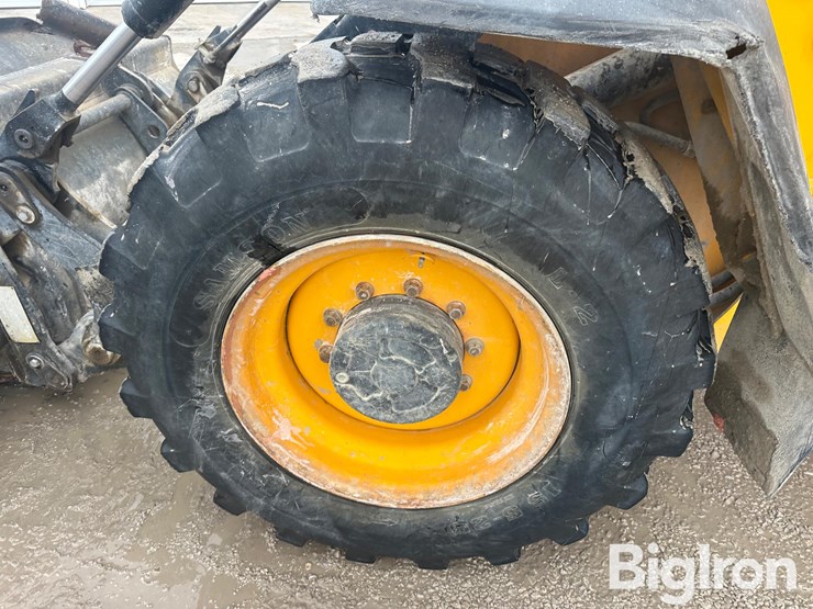 2020-jcb-411-image-20