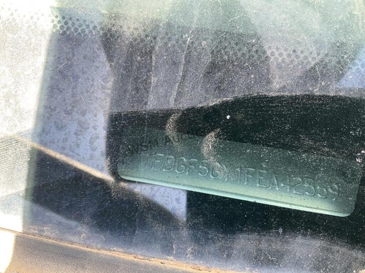 2015-ford-f550-image-18