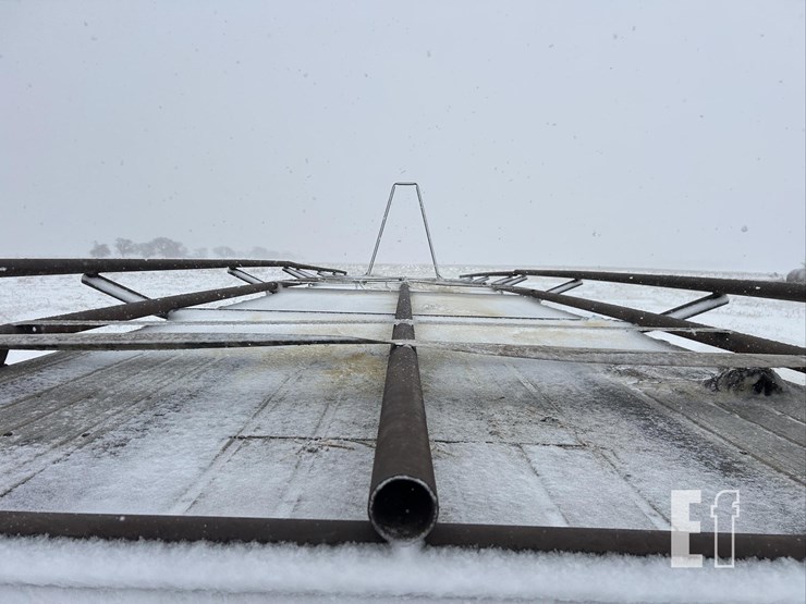 fontaine-hay-trailer-image-20