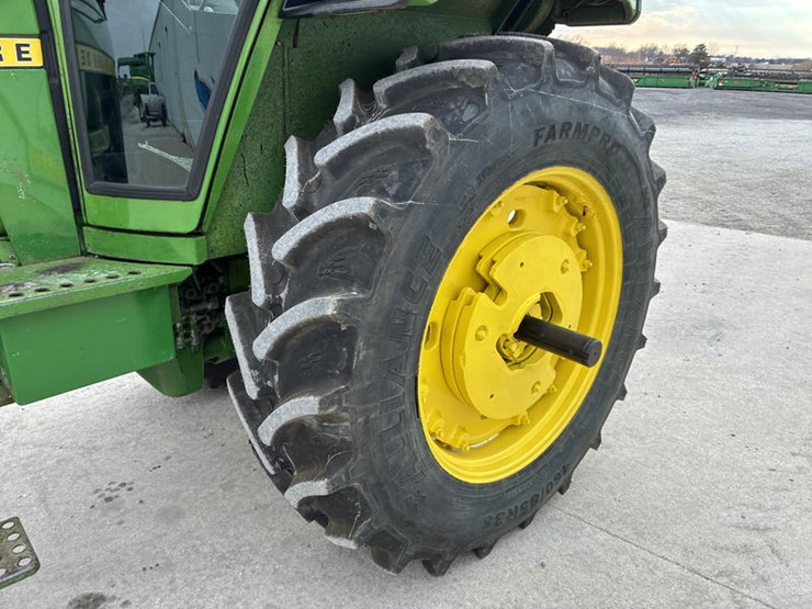 1975-john-deere-4430-image-46