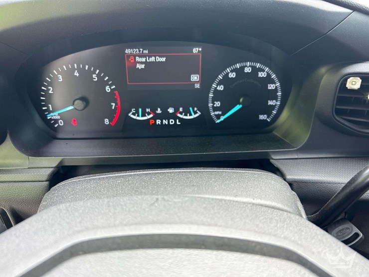 2022-ford-explorer-image-14