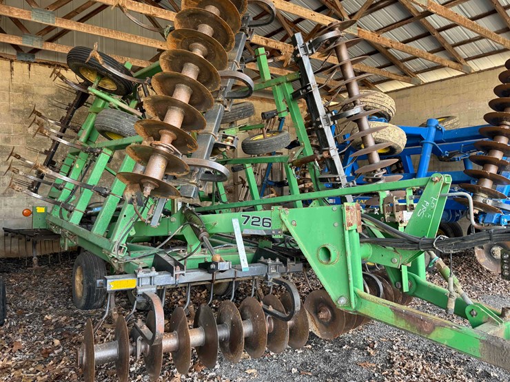 john-deere-726-image-3