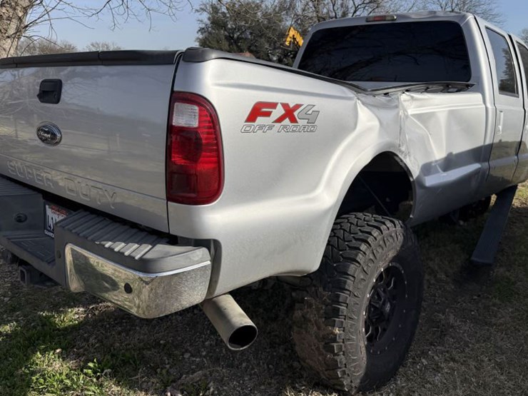 2010-ford-f350-image-7