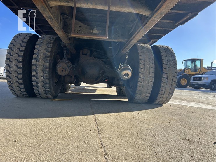 1994-ford-l9000-image-51