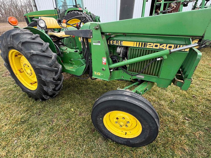 1980-john-deere-2040-image-4