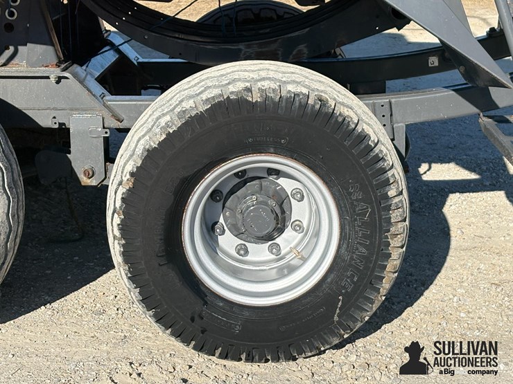 2013-massey-ferguson-2150-image-10