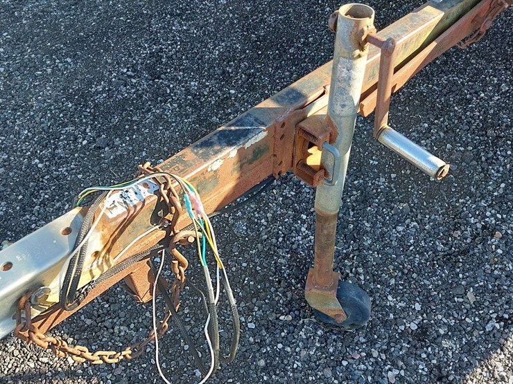 utility-trailer-w/-tilt-image-6