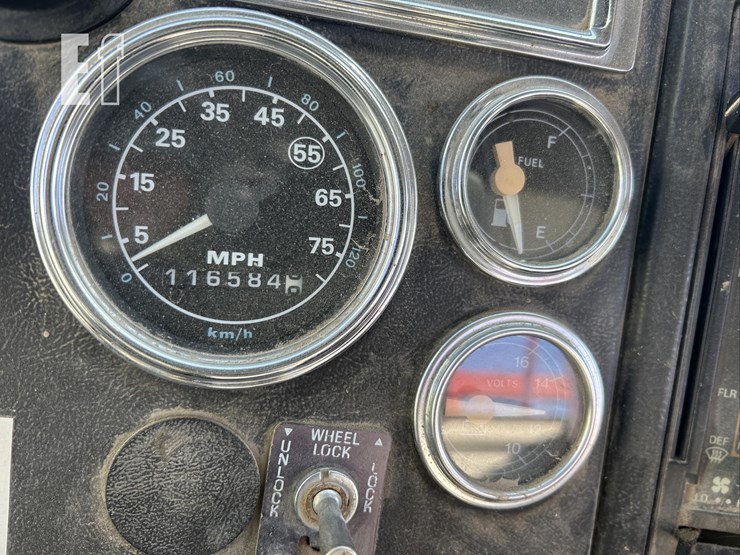 1994-ford-l9000-image-20